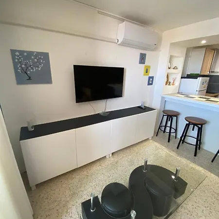 Apartamento Joli T2 Climatise Parking Le Mole Cap D